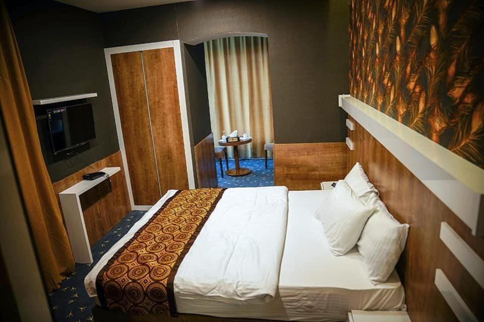 Al Jawahiri Hotel Арбил Екстериор снимка